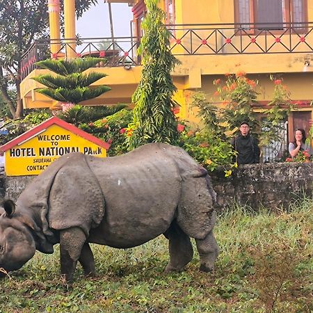 Hotel National Park- Best hotel in Sauraha Exterior foto