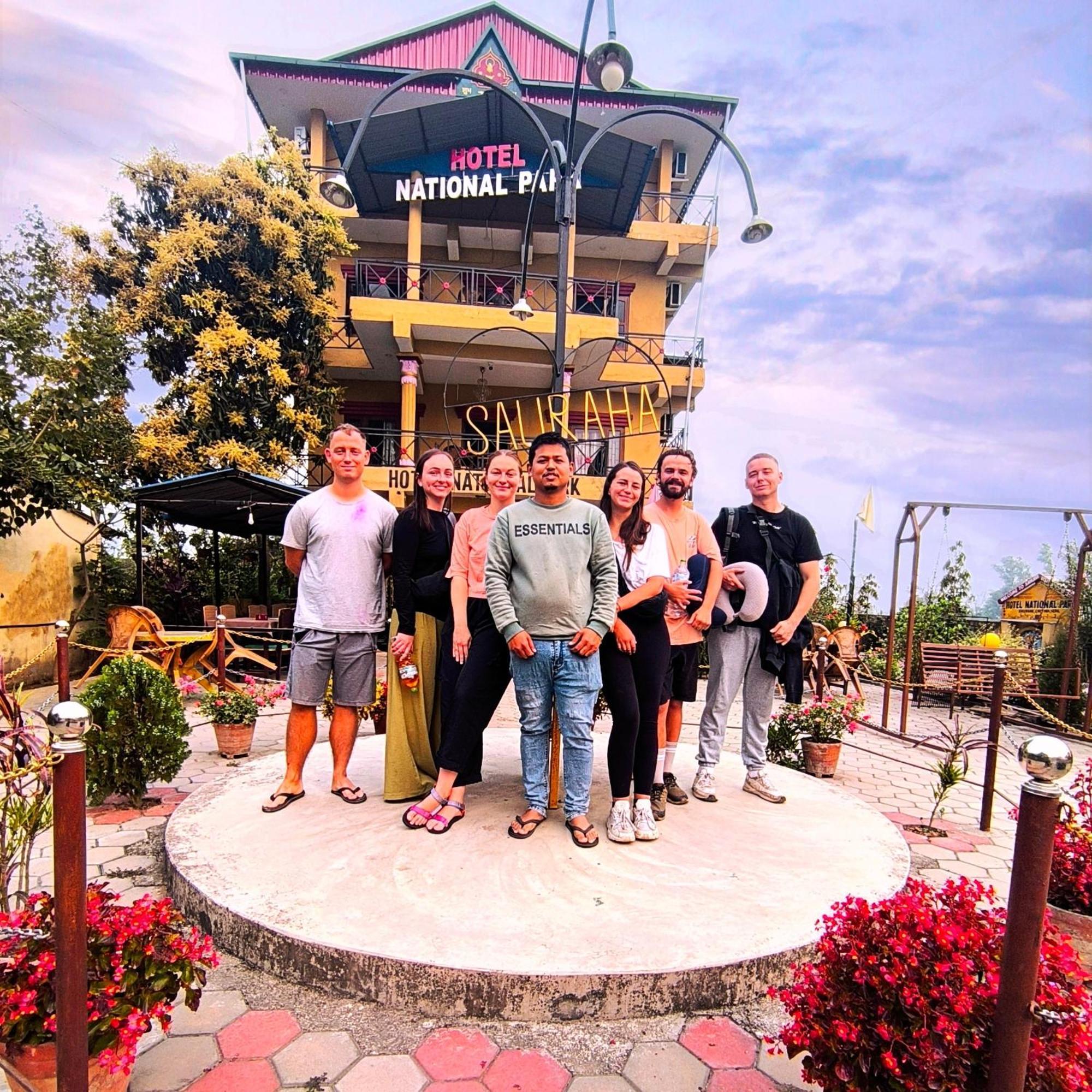 Hotel National Park- Best hotel in Sauraha Exterior foto